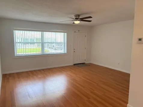 1009 SW 3rd Way Boynton Beach FL 33426
