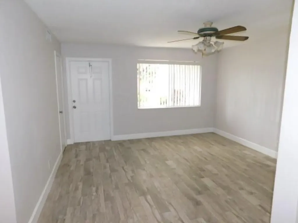 9459 SW 52nd Court Cooper City FL 33328