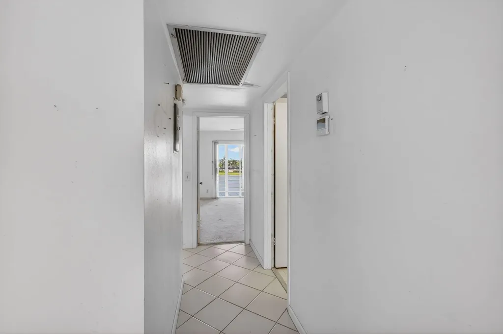 4059 Guildford D Boca Raton FL 33434