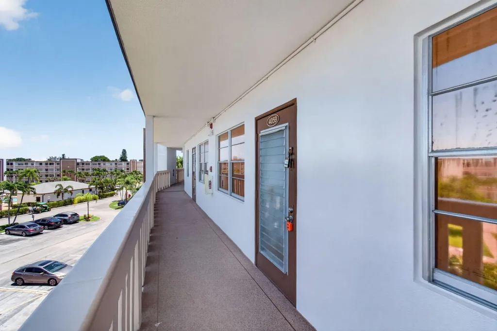 4059 Guildford D Boca Raton FL 33434