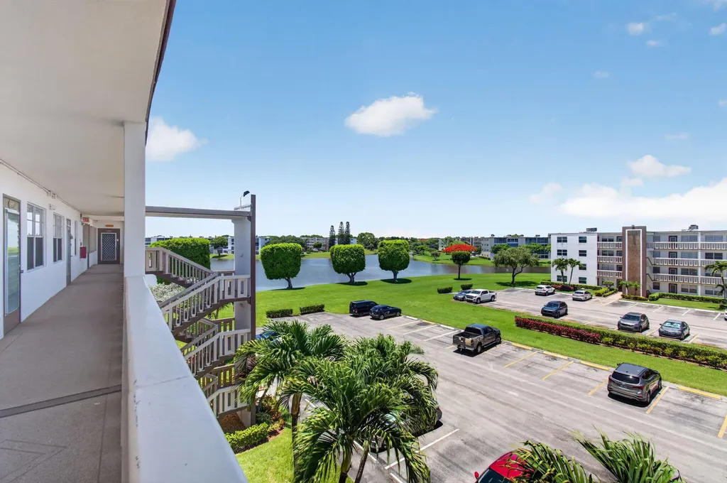 4059 Guildford D Boca Raton FL 33434