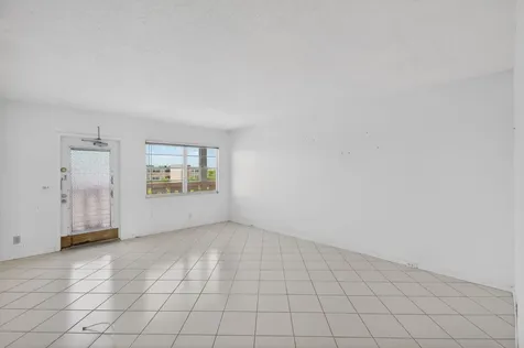 4059 Guildford D Boca Raton FL 33434