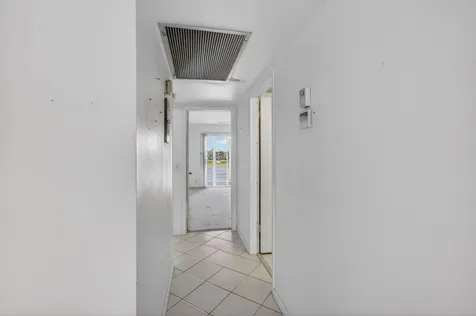 4059 Guildford D Boca Raton FL 33434