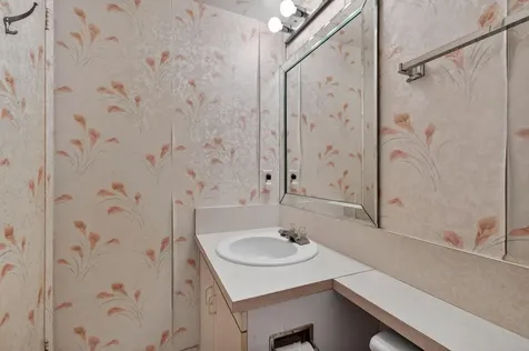 4059 Guildford D Boca Raton FL 33434