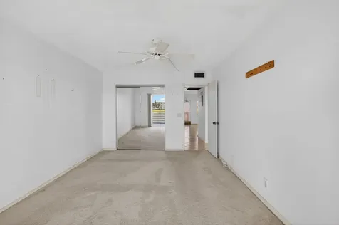 4059 Guildford D Boca Raton FL 33434