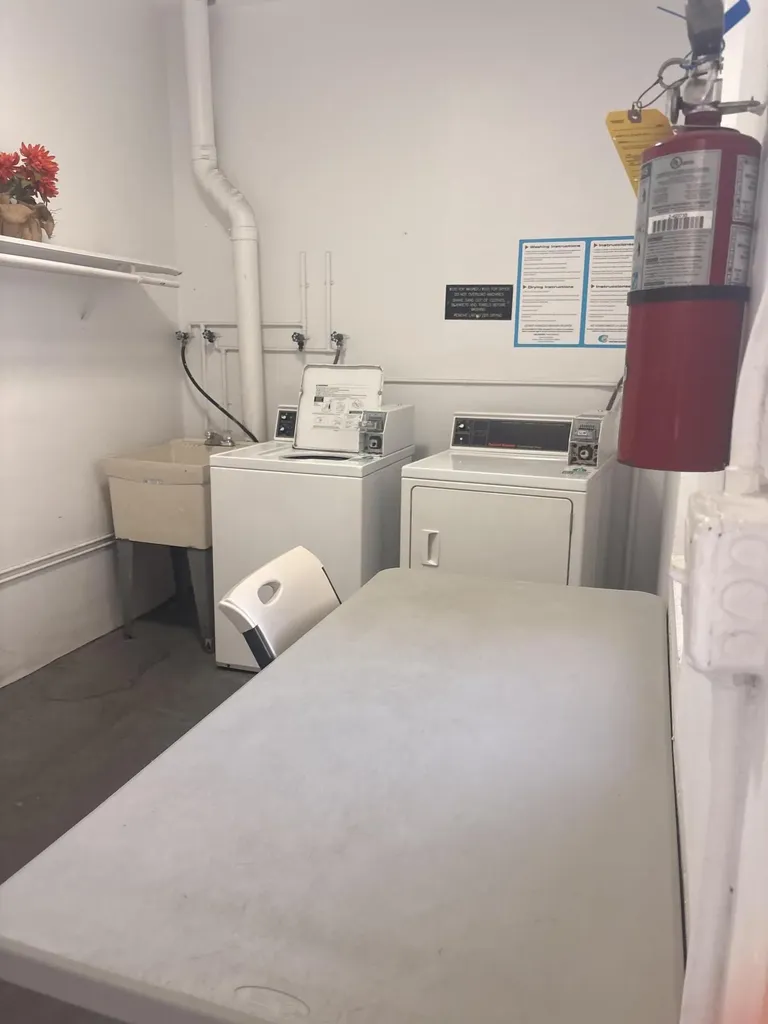 608 NE 2nd Street Dania Beach FL 33004