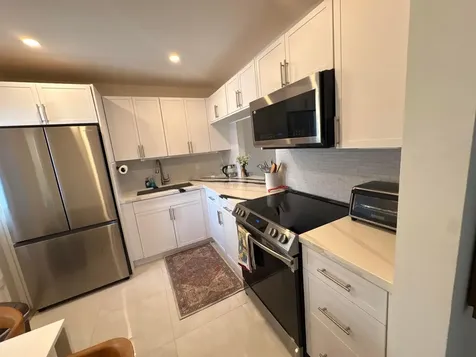 608 NE 2nd Street Dania Beach FL 33004