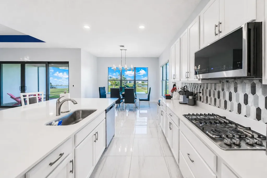 12435 SW Pink Playa Parkway Port St Lucie FL 34987