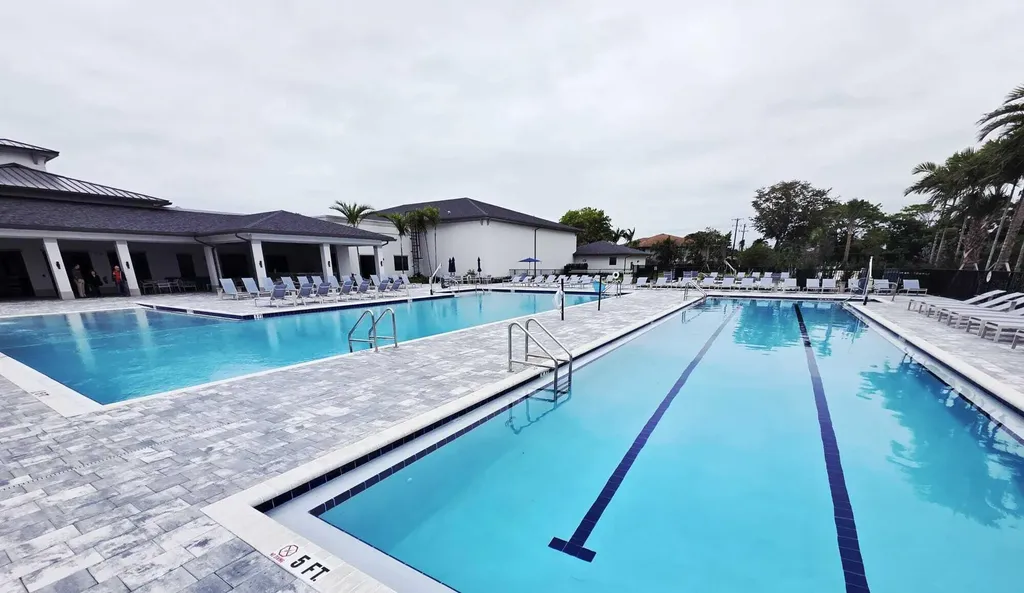 13721 Flora Place Delray Beach FL 33484