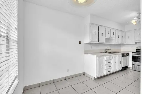 13721 Flora Place Delray Beach FL 33484