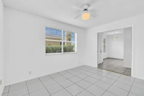 13721 Flora Place Delray Beach FL 33484