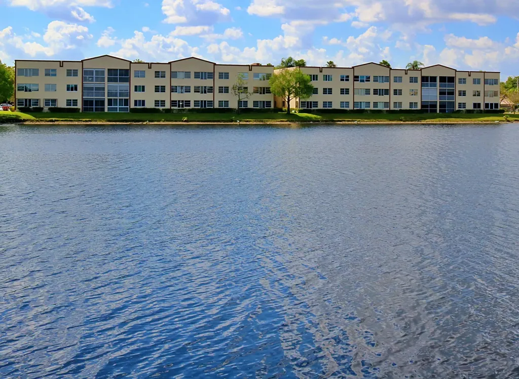 Tamarac FL 33321