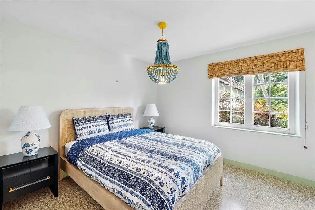 1615 SE 4th Street Fort Lauderdale FL 33301