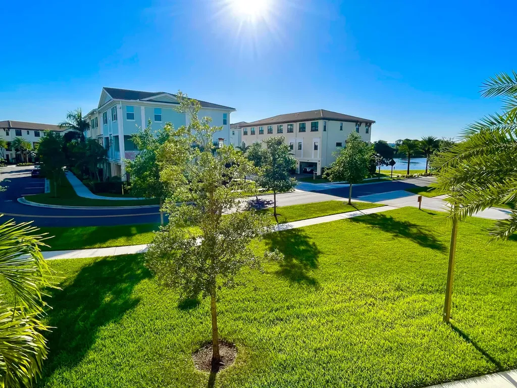 12666 Machiavelli Way Palm Beach Gardens FL 33418