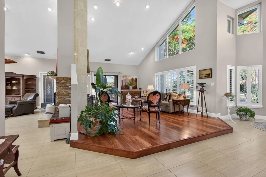 11244 NW 10th Manor Coral Springs FL 33071