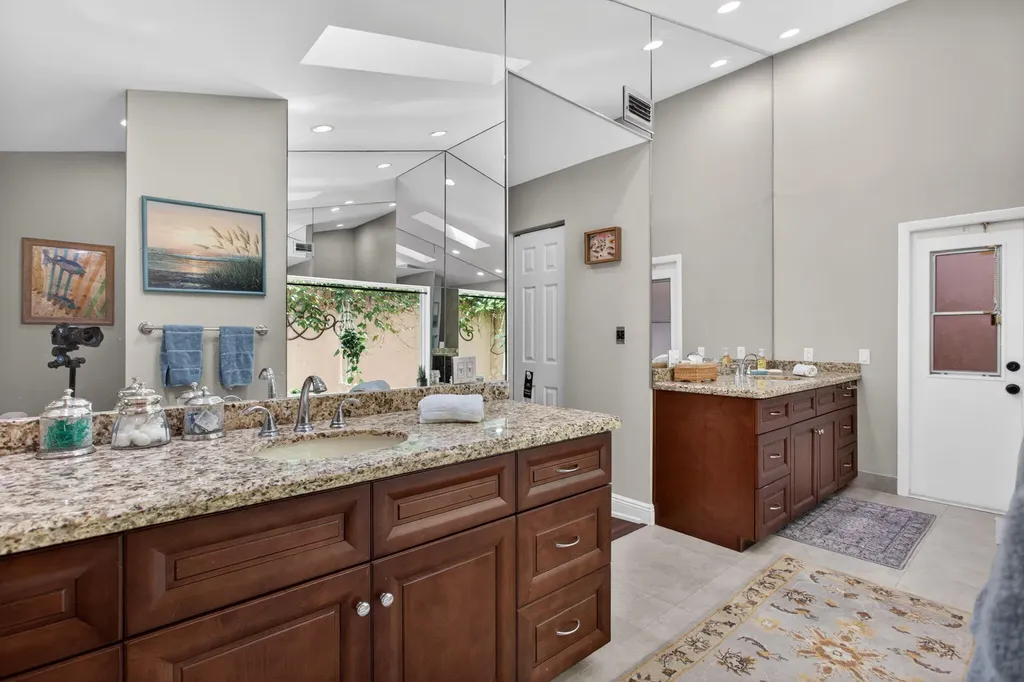 11244 NW 10th Manor Coral Springs FL 33071