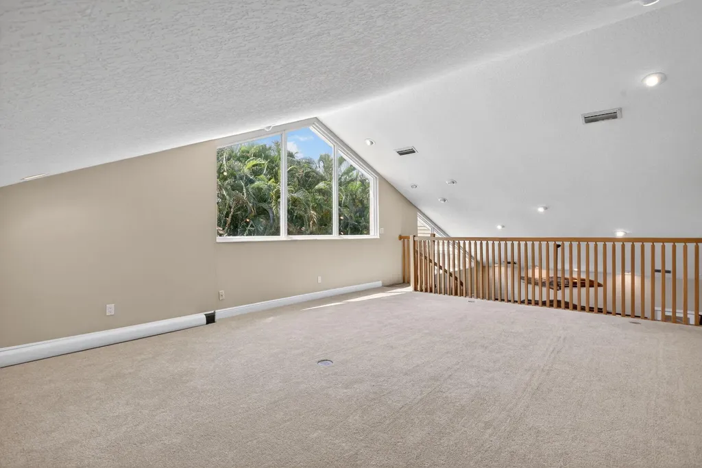 11244 NW 10th Manor Coral Springs FL 33071