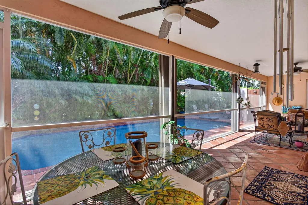 11244 NW 10th Manor Coral Springs FL 33071