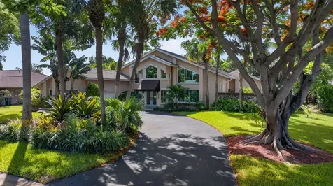 11244 NW 10th Manor Coral Springs FL 33071