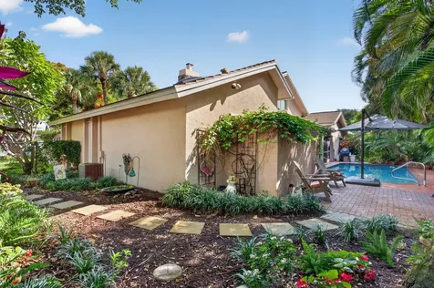 11244 NW 10th Manor Coral Springs FL 33071