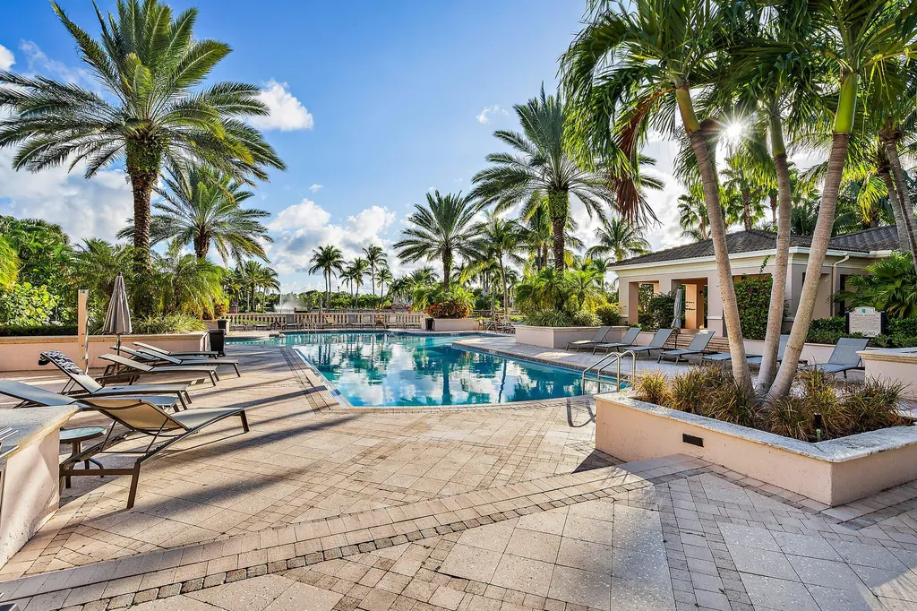 2915 Tuscany Court Palm Beach Gardens FL 33410