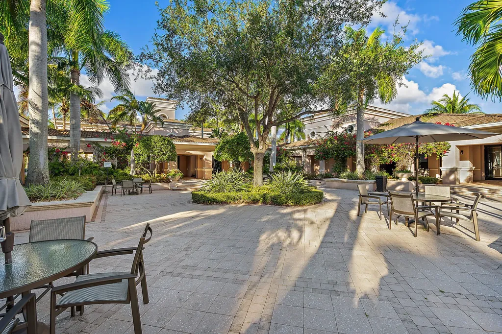 2915 Tuscany Court Palm Beach Gardens FL 33410