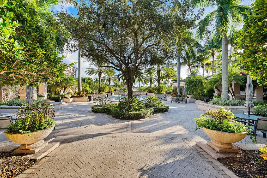 2915 Tuscany Court Palm Beach Gardens FL 33410