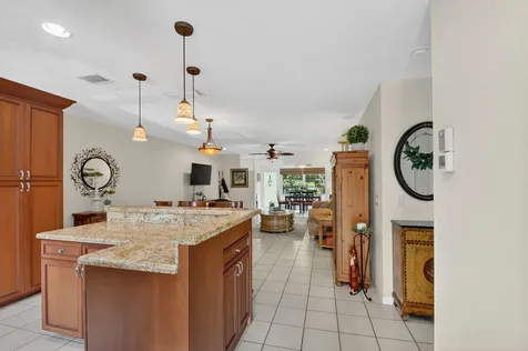 300 Cape Cod Circle Lake Worth FL 33467