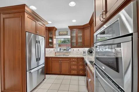 300 Cape Cod Circle Lake Worth FL 33467