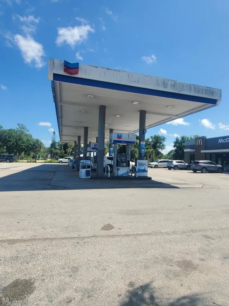 10725 90th Street Vero Beach FL 32967