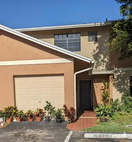 353 NW 103rd Terrace Pembroke Pines FL 33026