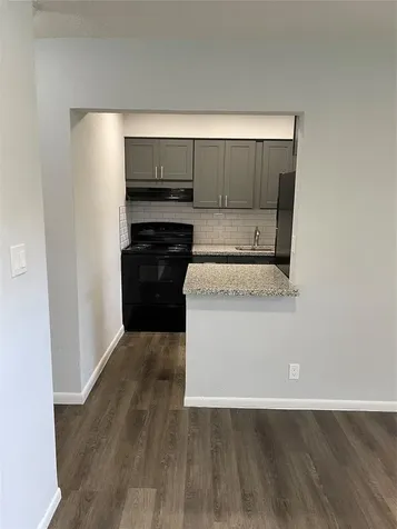 5631 NW 15th Street Lauderhill FL 33313