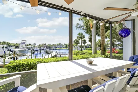 515 Bay Colony Drive N Juno Beach FL 33408
