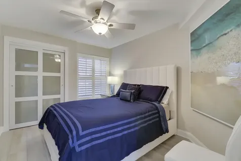 515 Bay Colony Drive N Juno Beach FL 33408