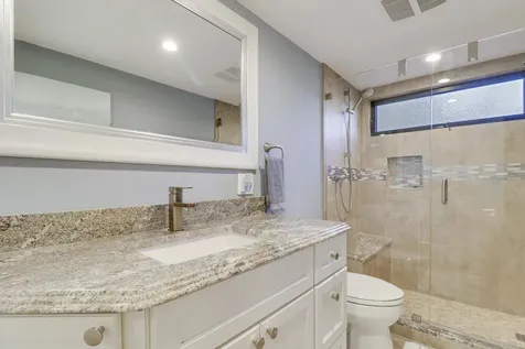 515 Bay Colony Drive N Juno Beach FL 33408