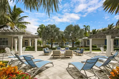 515 Bay Colony Drive N Juno Beach FL 33408
