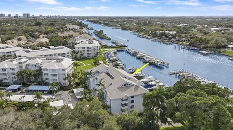 515 Bay Colony Drive N Juno Beach FL 33408