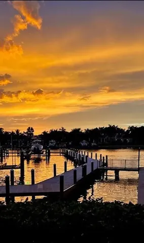 515 Bay Colony Drive N Juno Beach FL 33408