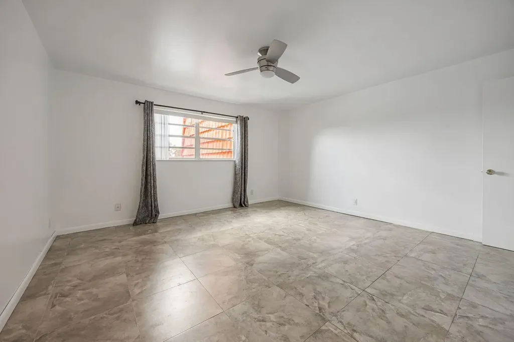 22605 SW 66th Avenue Boca Raton FL 33428