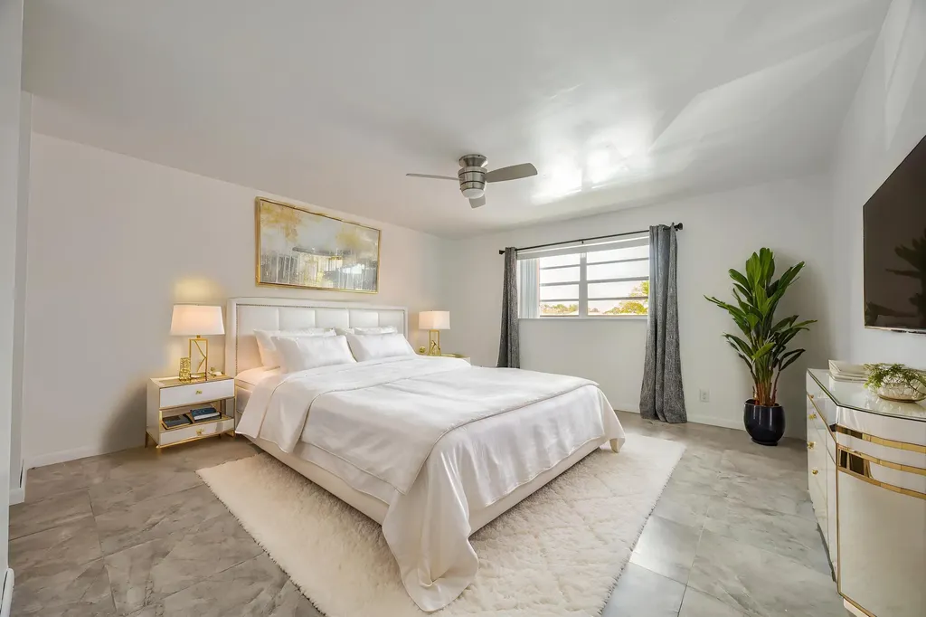 22605 SW 66th Avenue Boca Raton FL 33428
