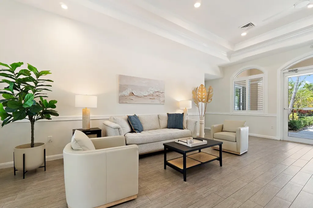 4526 Illicium Drive Palm Beach Gardens FL 33418