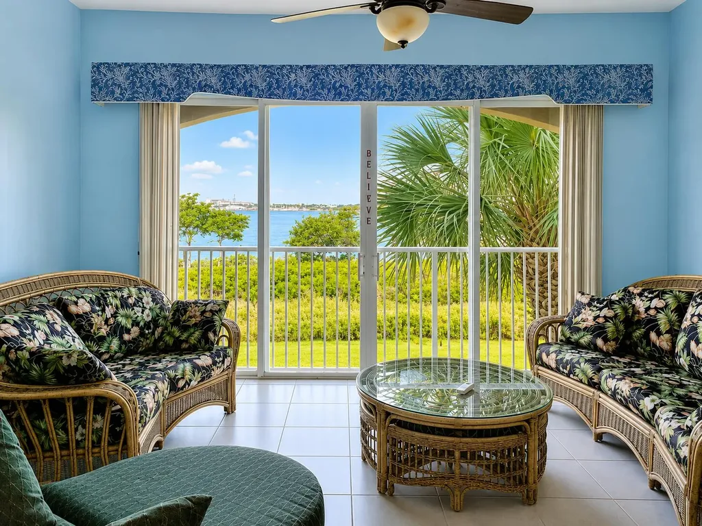 32 W Harbour Isle Drive Drive W Fort Pierce FL 34949
