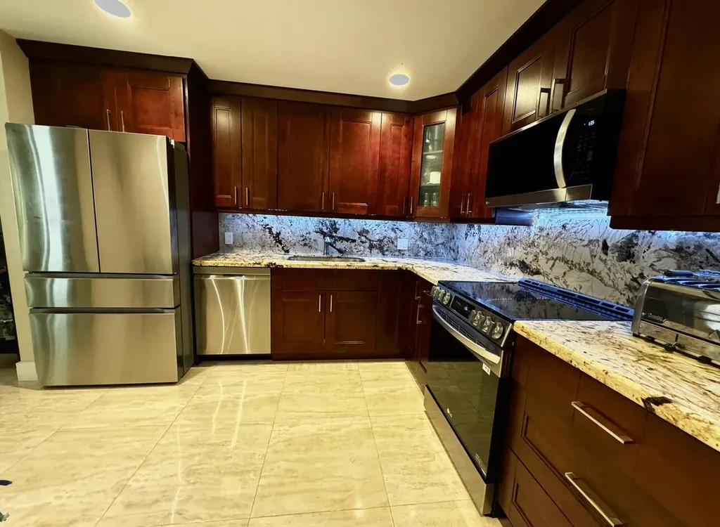5520 Coach House Circle Boca Raton FL 33486
