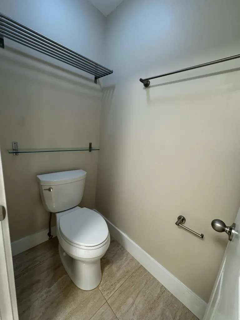5520 Coach House Circle Boca Raton FL 33486