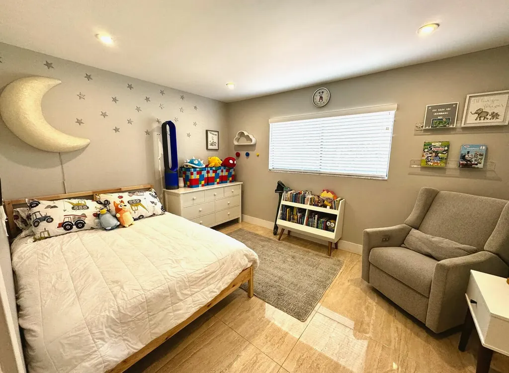 5520 Coach House Circle Boca Raton FL 33486