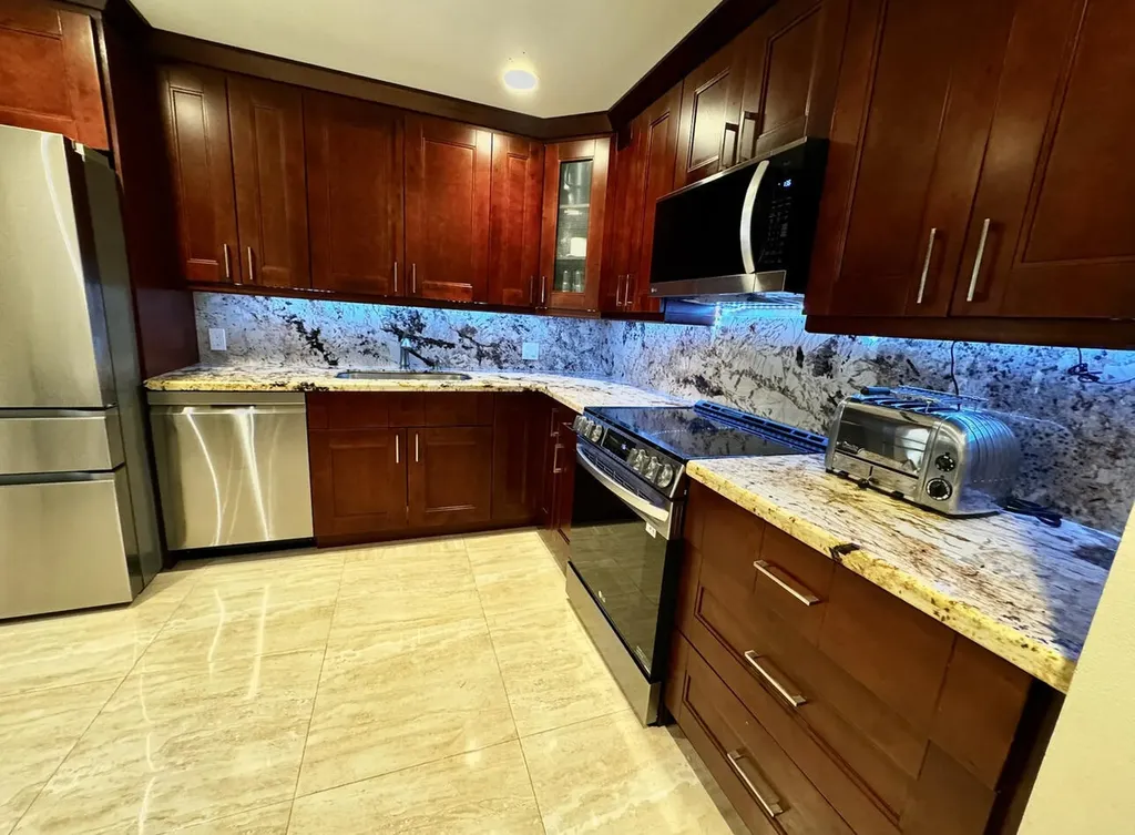5520 Coach House Circle Boca Raton FL 33486