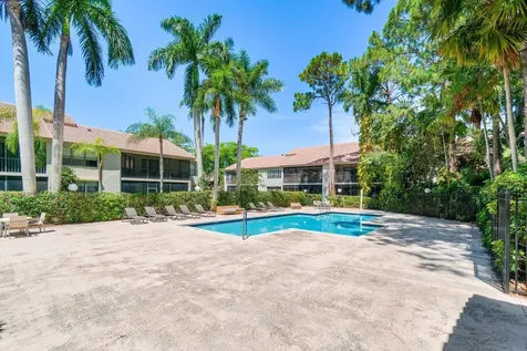 5520 Coach House Circle Boca Raton FL 33486