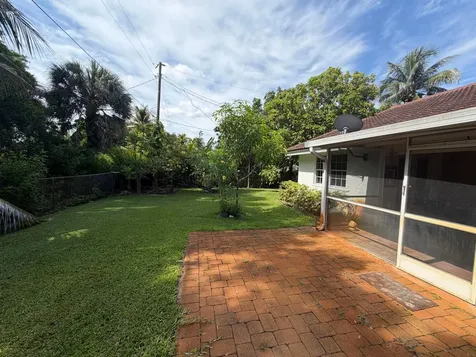 1770 Emilio Lane Palm Springs FL 33406