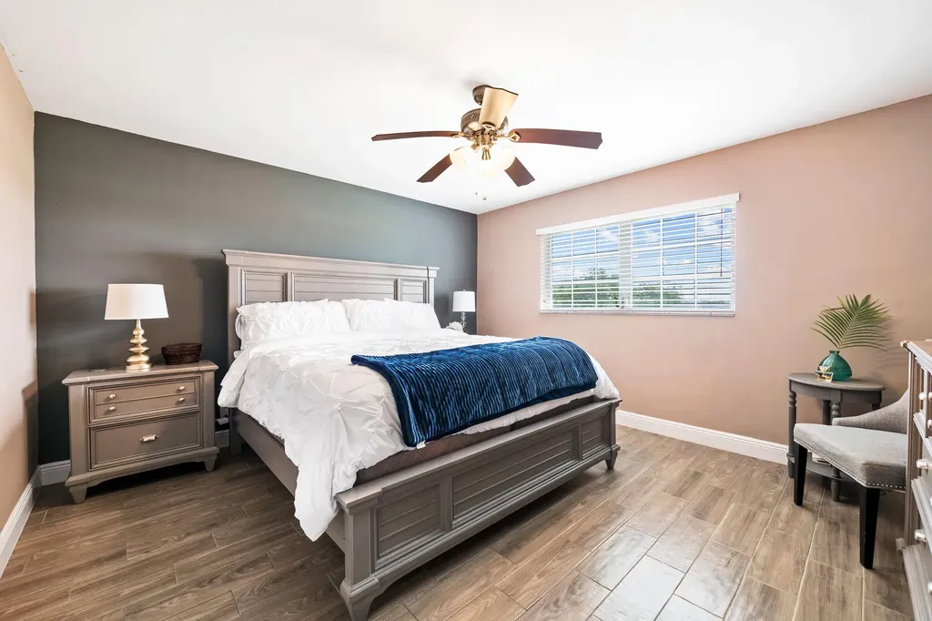 3535 Brokenwoods Drive Coral Springs FL 33065