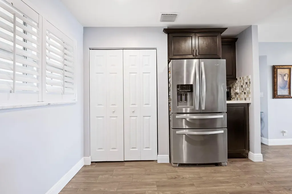3535 Brokenwoods Drive Coral Springs FL 33065